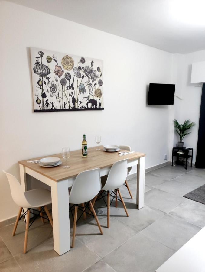 דירות טורמולינוס Apartamento Omega Ll מראה חיצוני תמונה